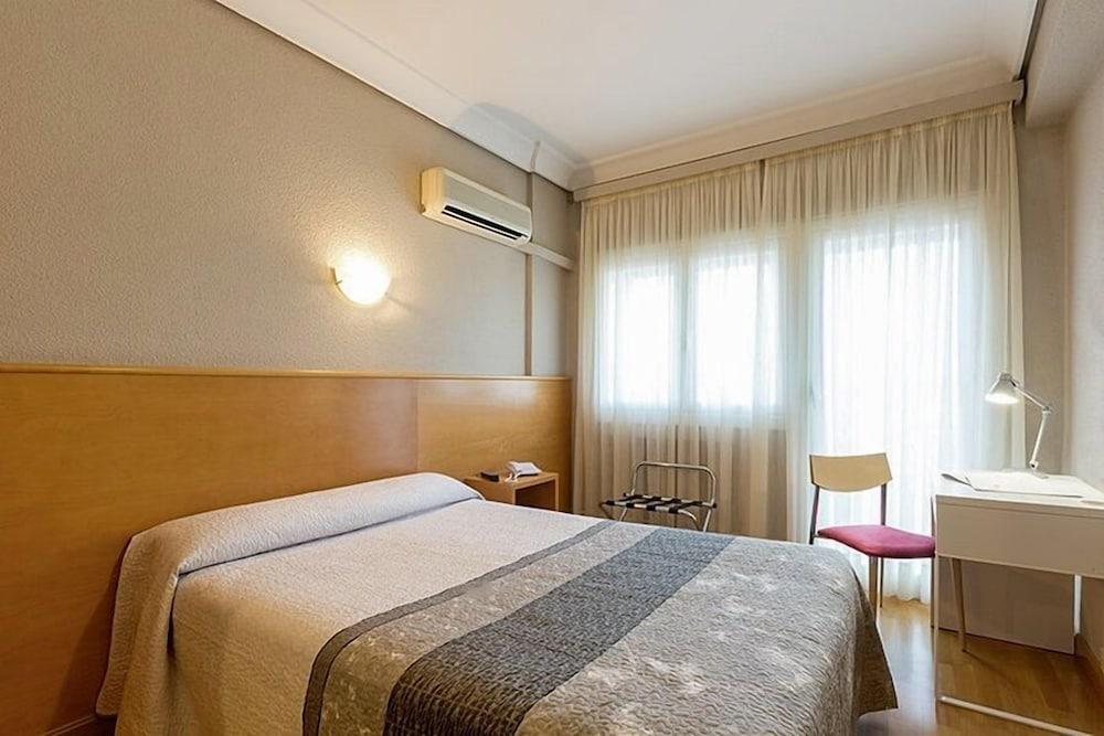 Hotel Santamaria Tudela Εξωτερικό φωτογραφία